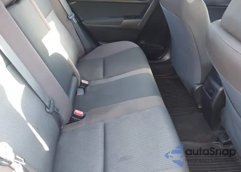 2019 Toyota Corolla Le z USA, uszkodzony, nr VIN 2T1BURHE9KC145399